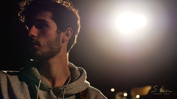 Une voiture devant une cathédrale - Liège 2017